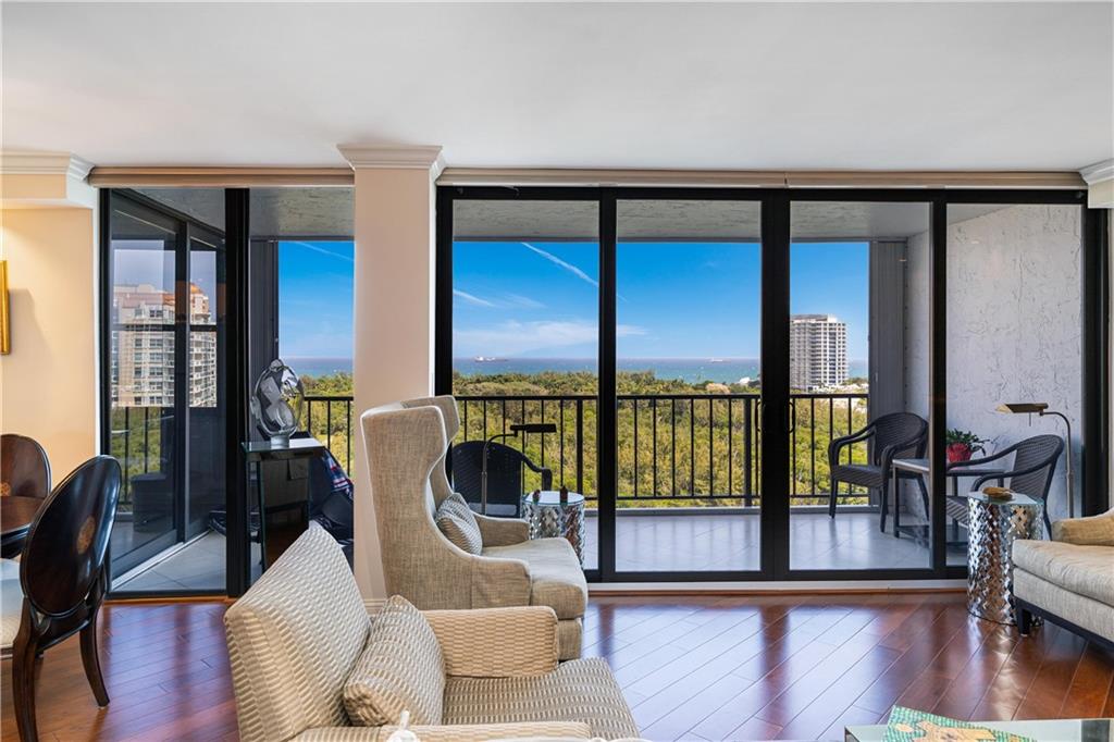 CORINTHIAN - Residential