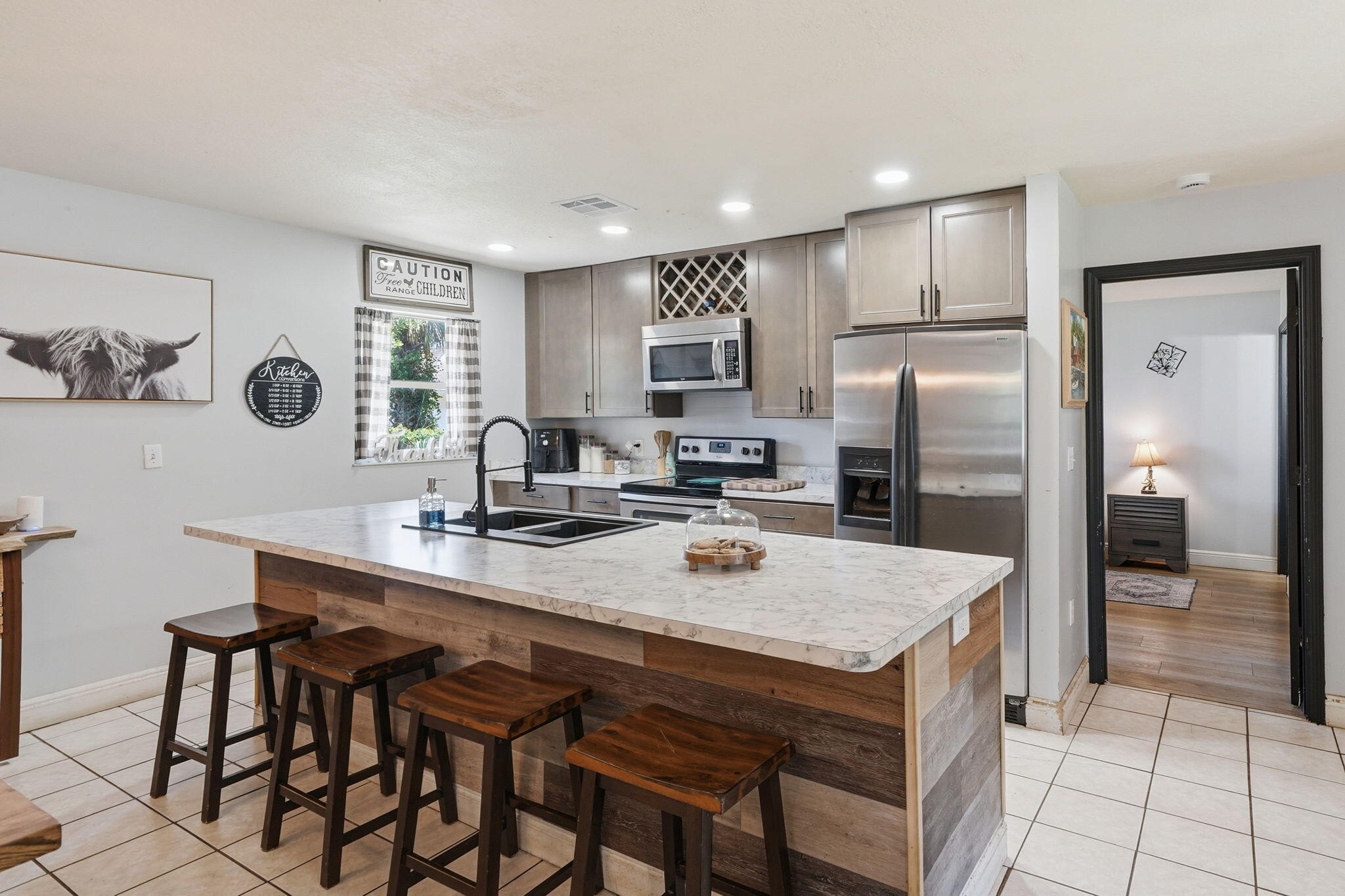 PARADISE PARK UNIT NO 2 - Residential