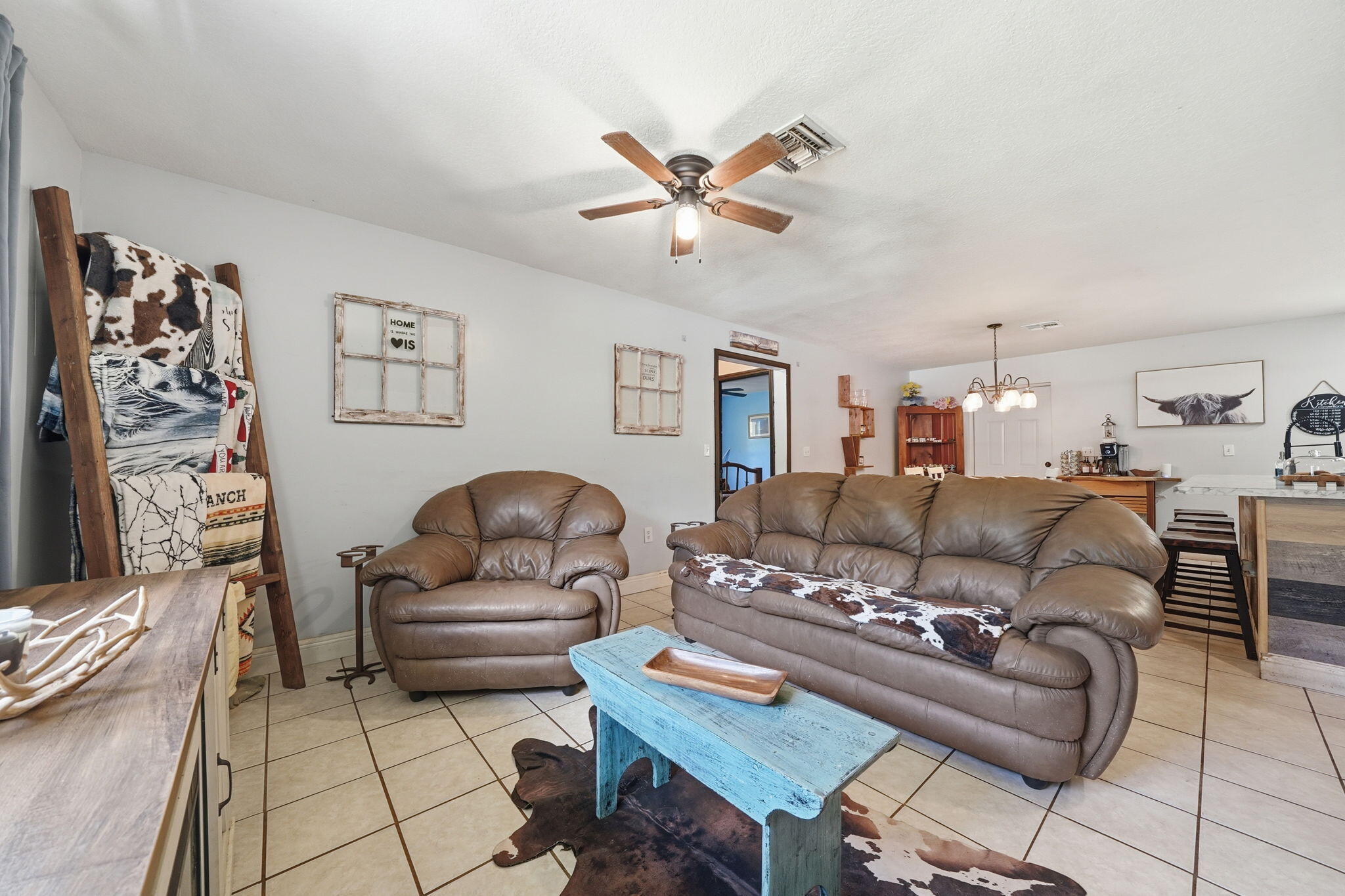 PARADISE PARK UNIT NO 2 - Residential