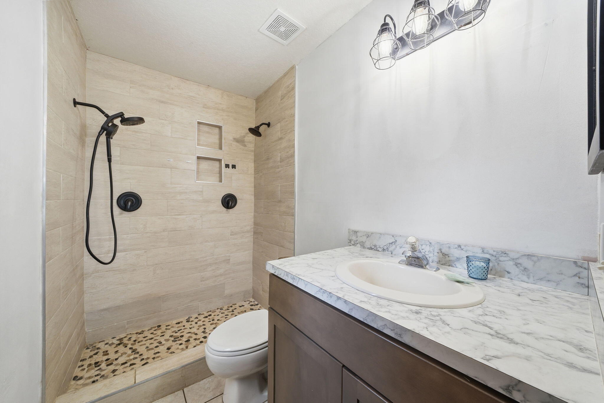 PARADISE PARK UNIT NO 2 - Residential