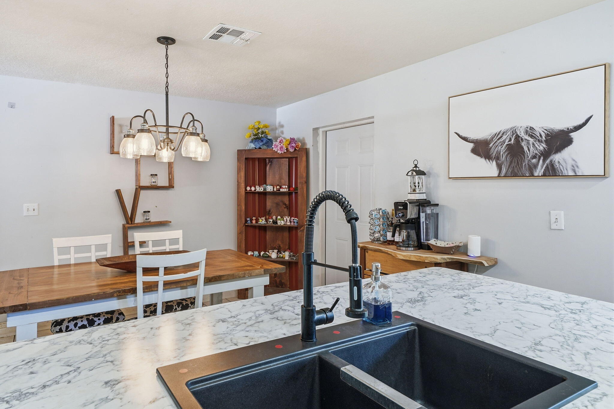 PARADISE PARK UNIT NO 2 - Residential