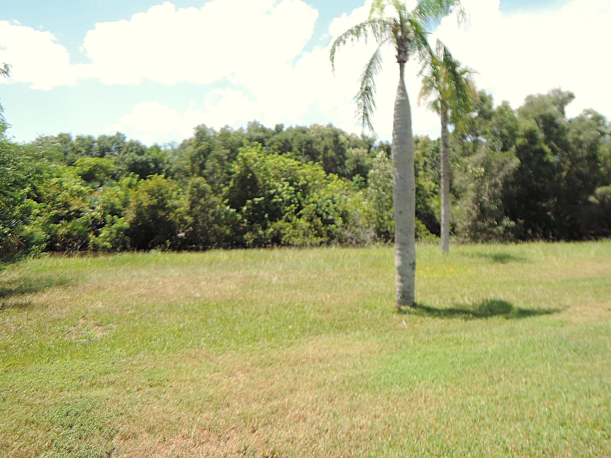 Fort Pierce, Florida 34982, United States, 2 Bedrooms Bedrooms, ,2 BathroomsBathrooms,Residential,Active,209458