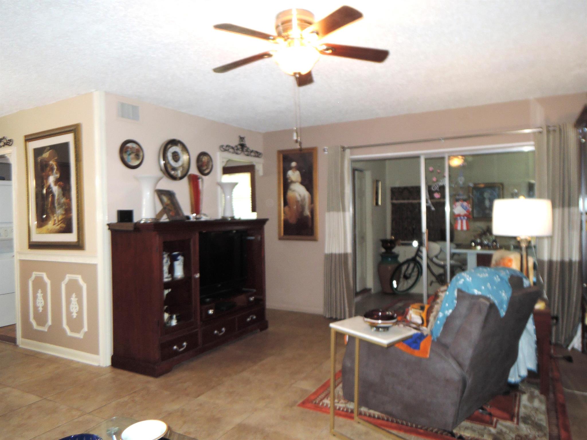 Fort Pierce, Florida 34982, United States, 2 Bedrooms Bedrooms, ,2 BathroomsBathrooms,Residential,Active,209458