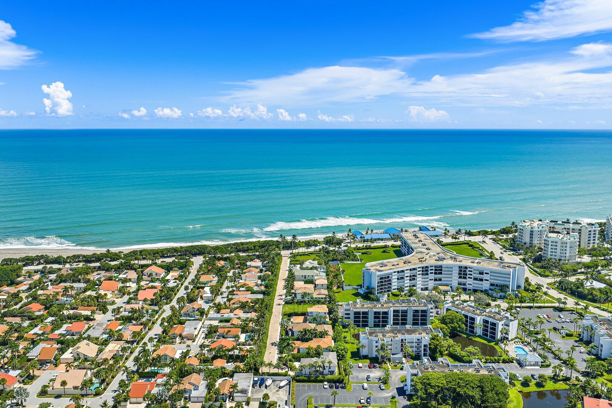 MAISONS DE LA MER - Land