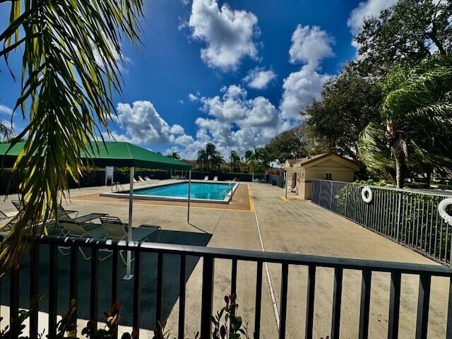 BOYNTON LAKES 3-B - Residential