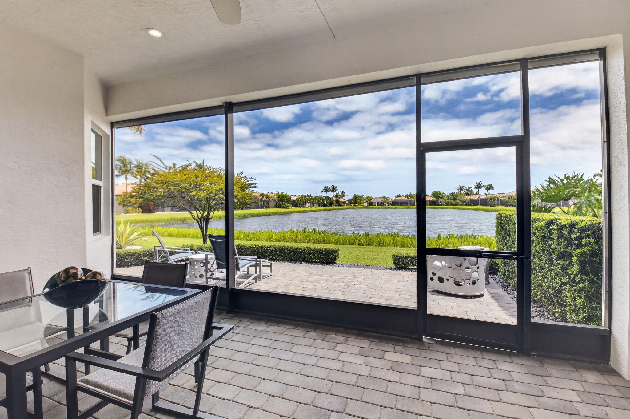 VALENCIA BAY - Residential