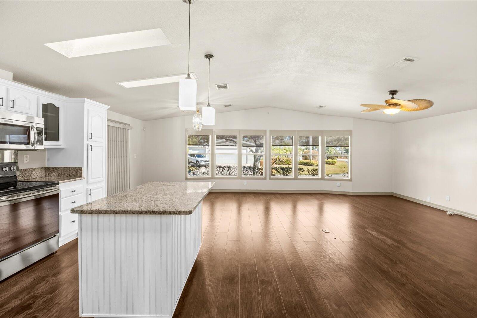 EAGLE'S RETREAT AT SAVANNA CLUB PHASE 2 - Residential