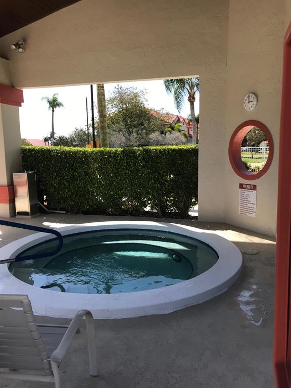 LEXINGTON CLUB - Residential