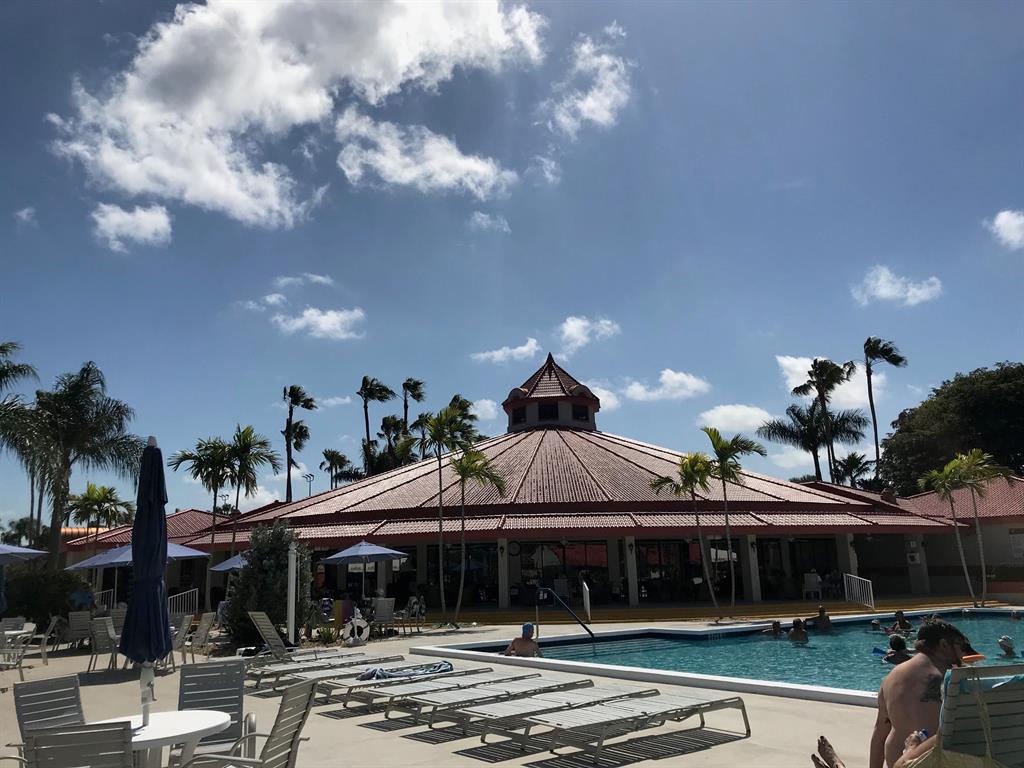 LEXINGTON CLUB - Residential