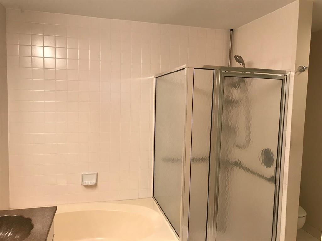 LEXINGTON CLUB - Residential