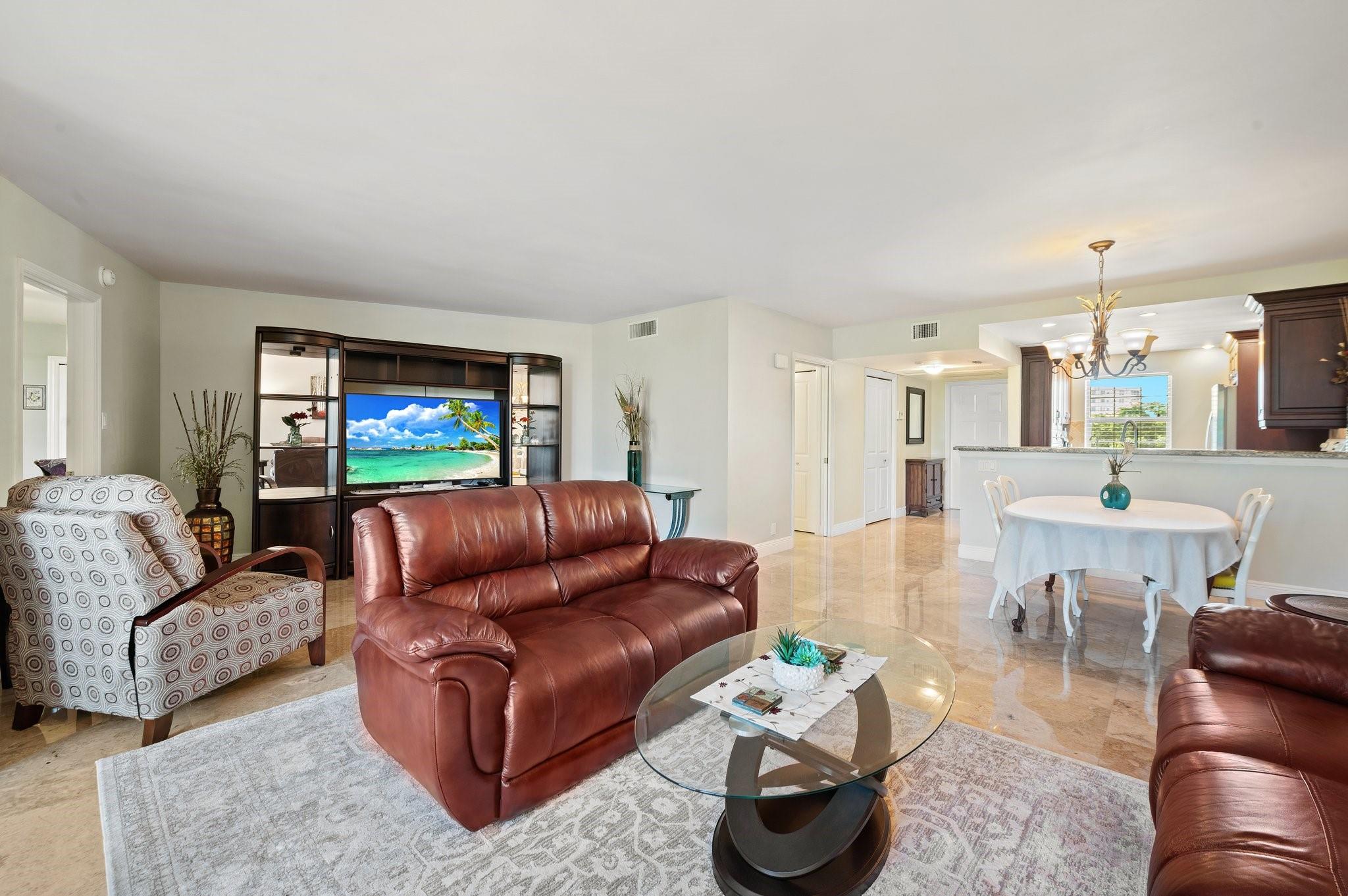 3505 Oaks Way 508