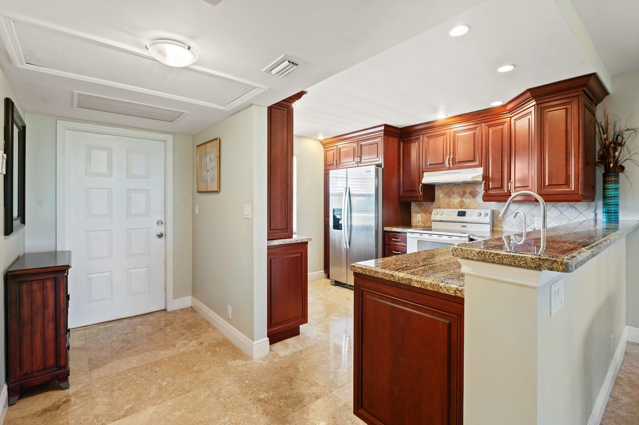 3505 Oaks Way 508