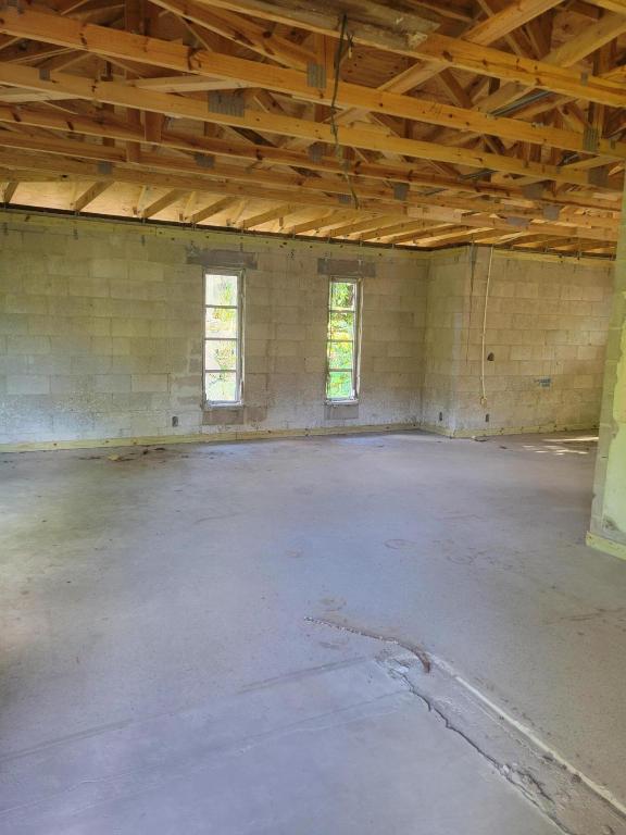 SHADOW LAWN NO 2 - Residential