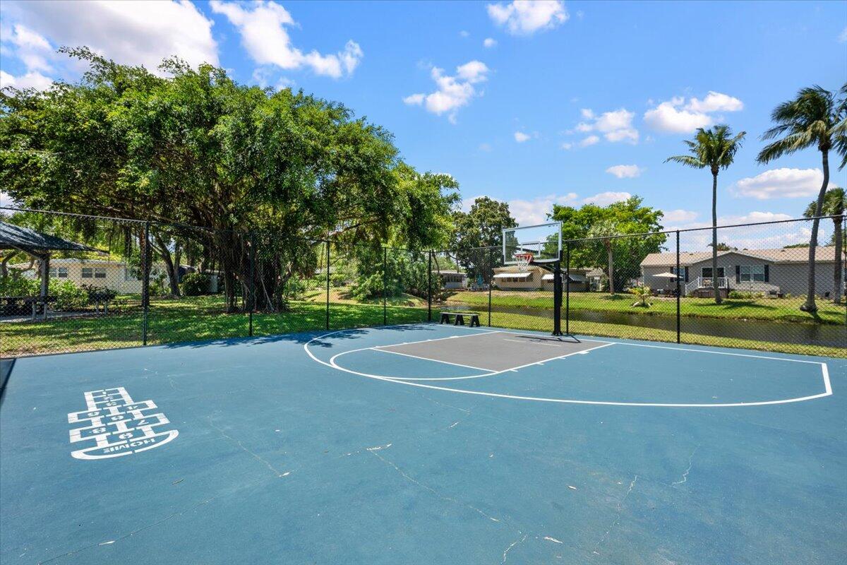 The Meadows of Palm Beach Gardens - Residential