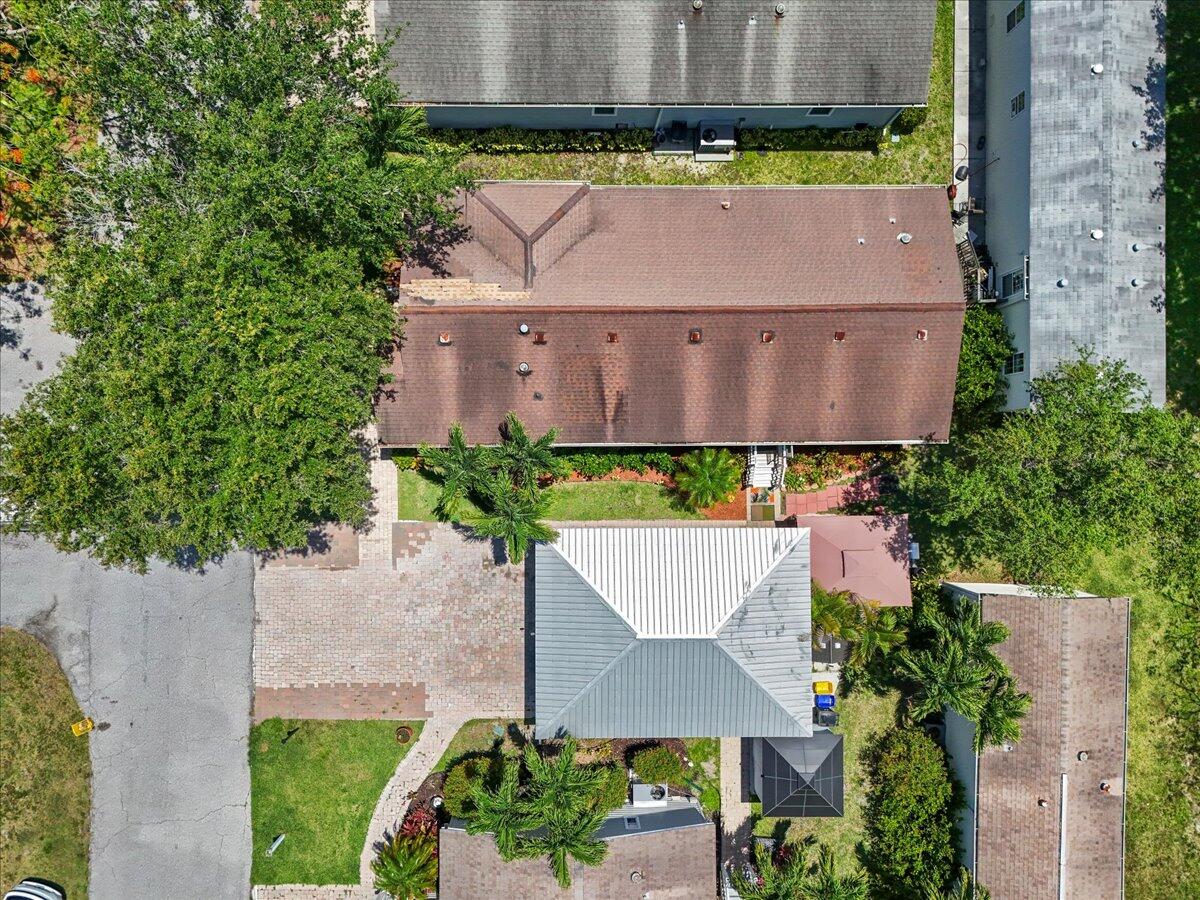 The Meadows of Palm Beach Gardens - Residential