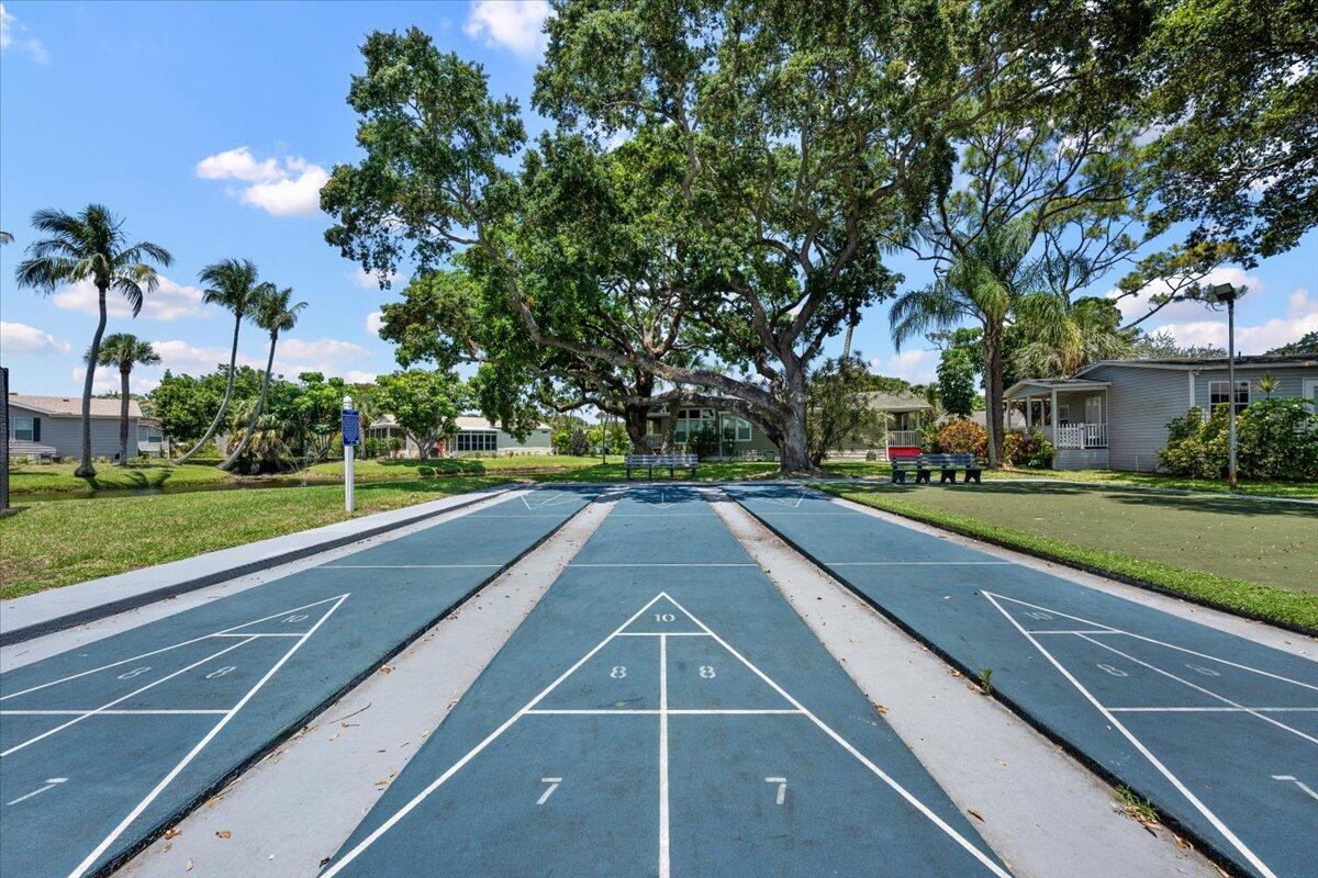 The Meadows of Palm Beach Gardens - Residential