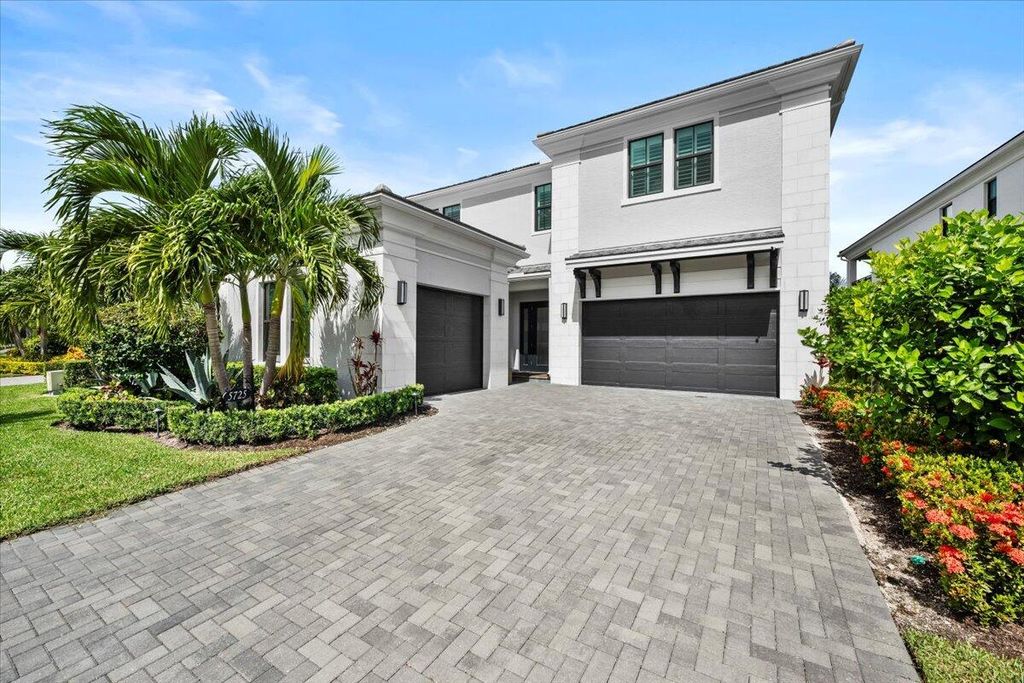 Photo of 5725 Gauguin Terrace, Palm Beach Gardens, FL 33418 (MLS # R11132947)