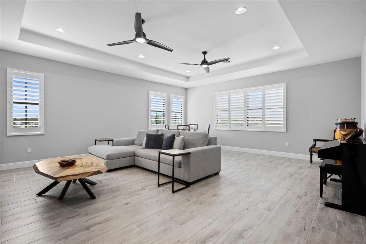 ARTISTRY - Residential