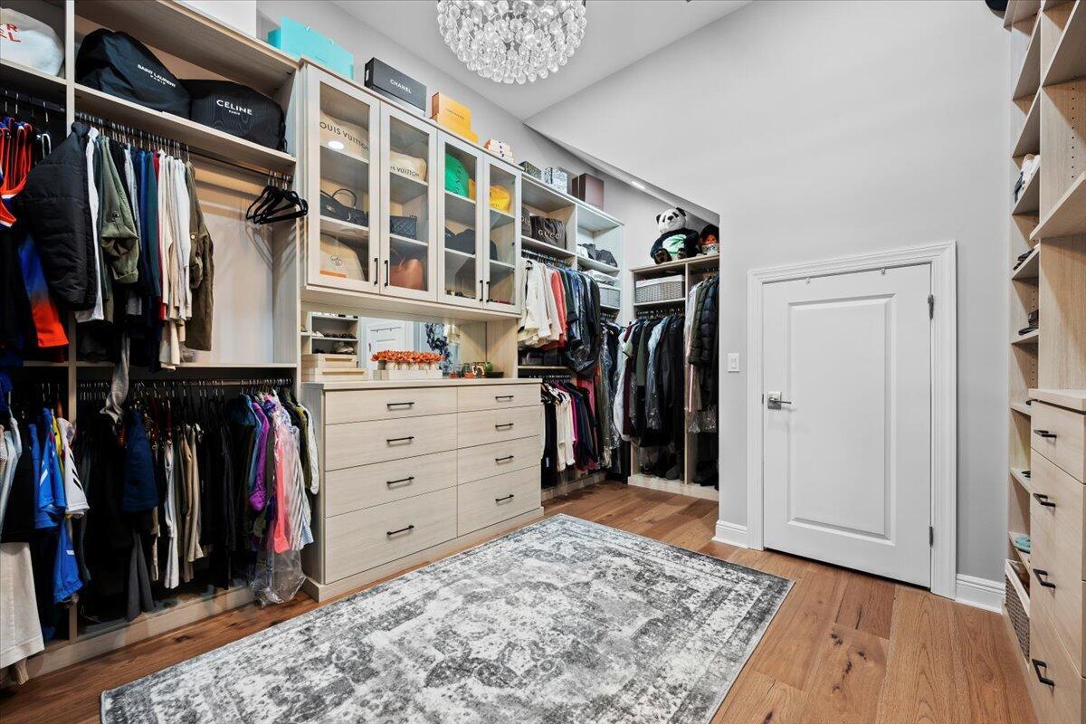 ARTISTRY - Residential