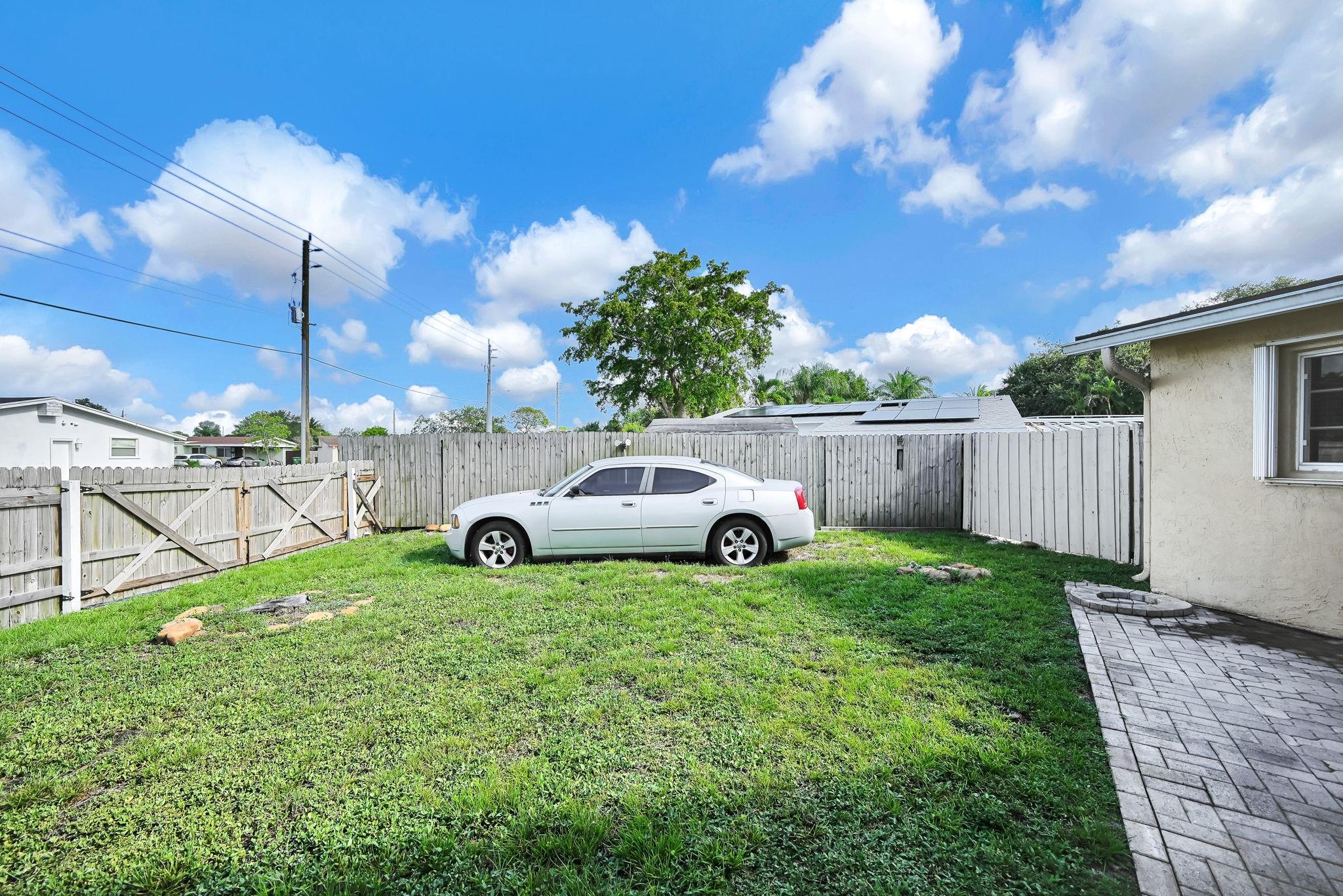 2171 SW 36th Ter