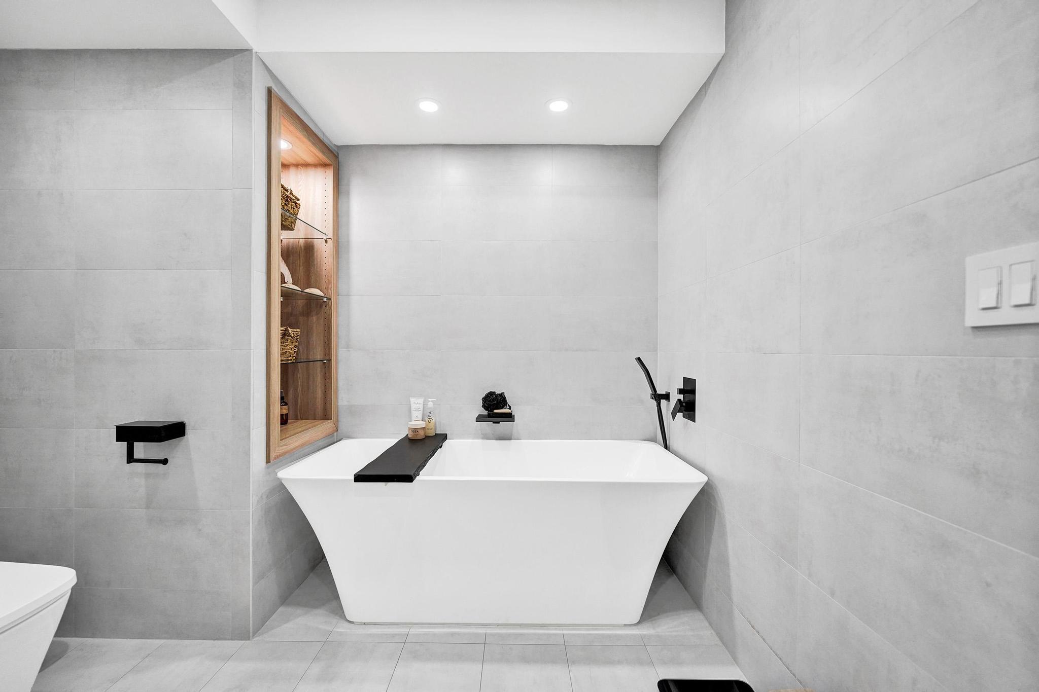 BEACH WAY HEIGHTS UNIT - Residential