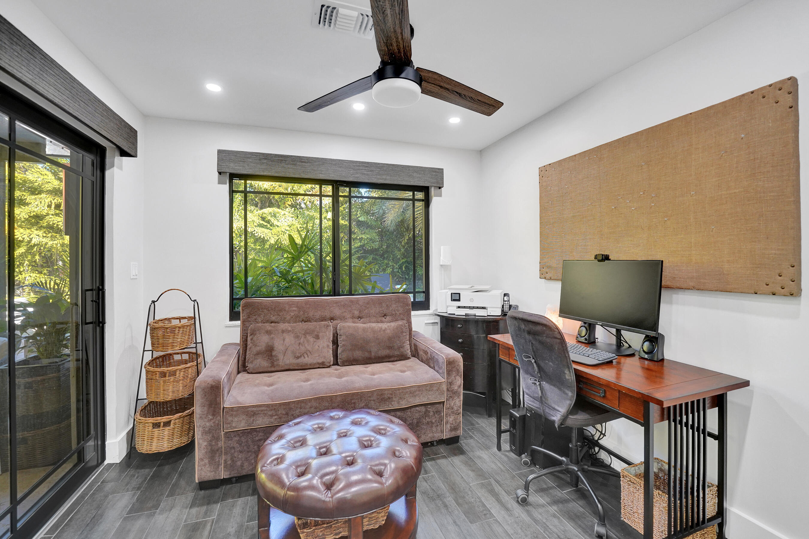 BEACH WAY HEIGHTS UNIT - Residential