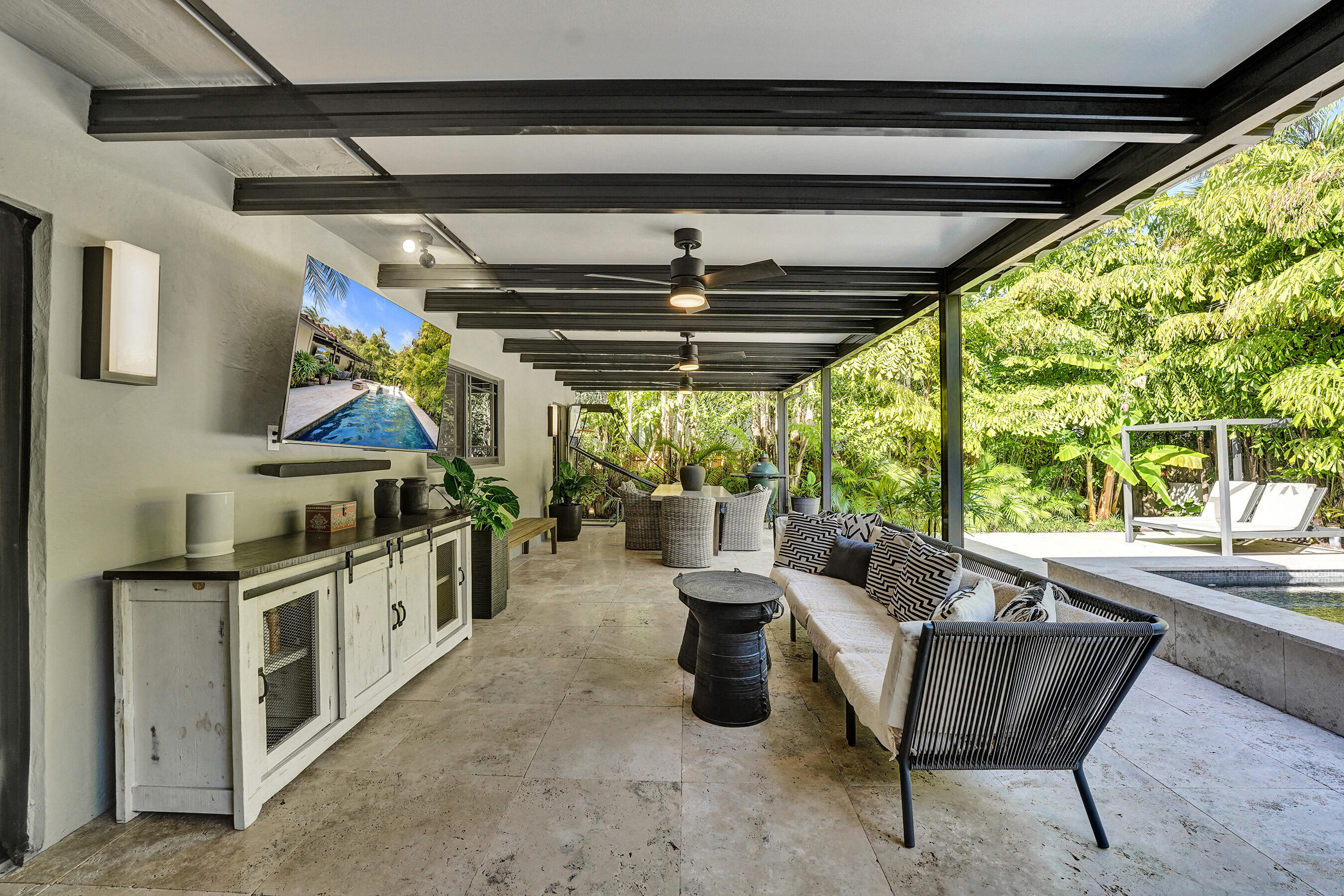 BEACH WAY HEIGHTS UNIT - Residential