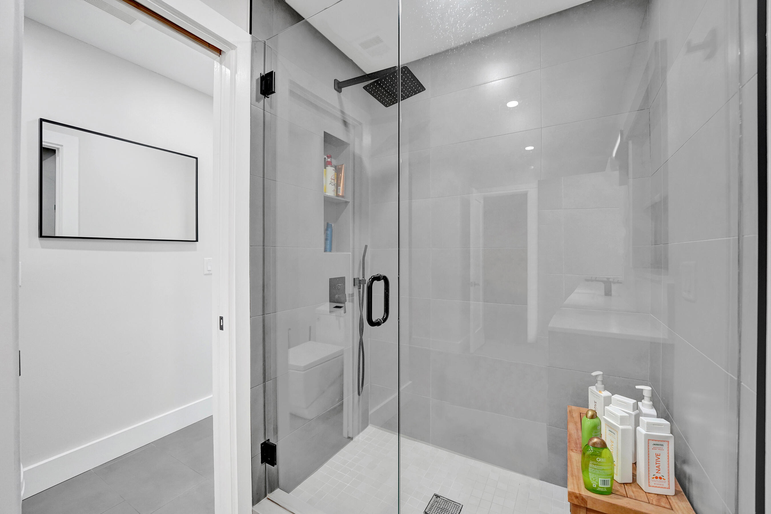 BEACH WAY HEIGHTS UNIT - Residential