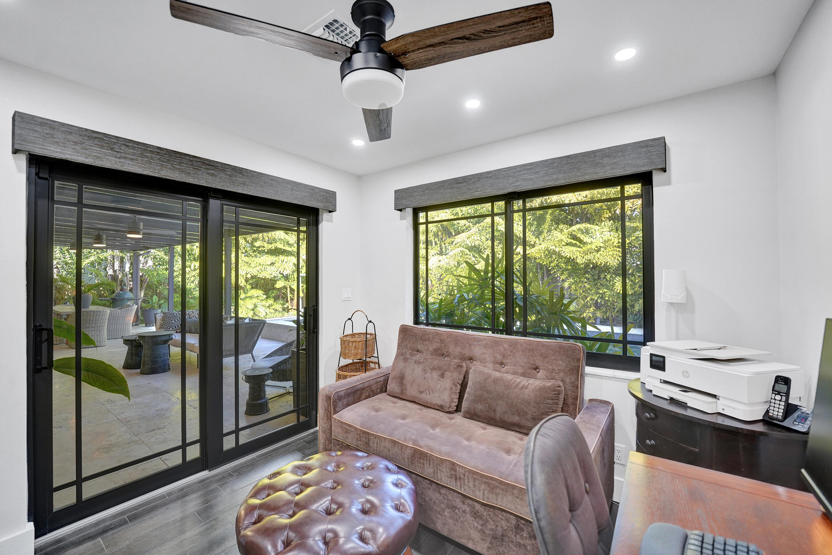 BEACH WAY HEIGHTS UNIT - Residential