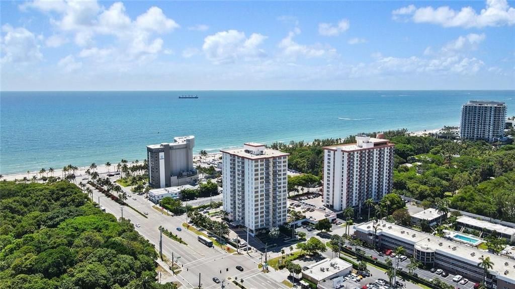 Photo of 3000 E Sunrise Boulevard #12e, Fort Lauderdale, FL 33304 (MLS # B26045405)