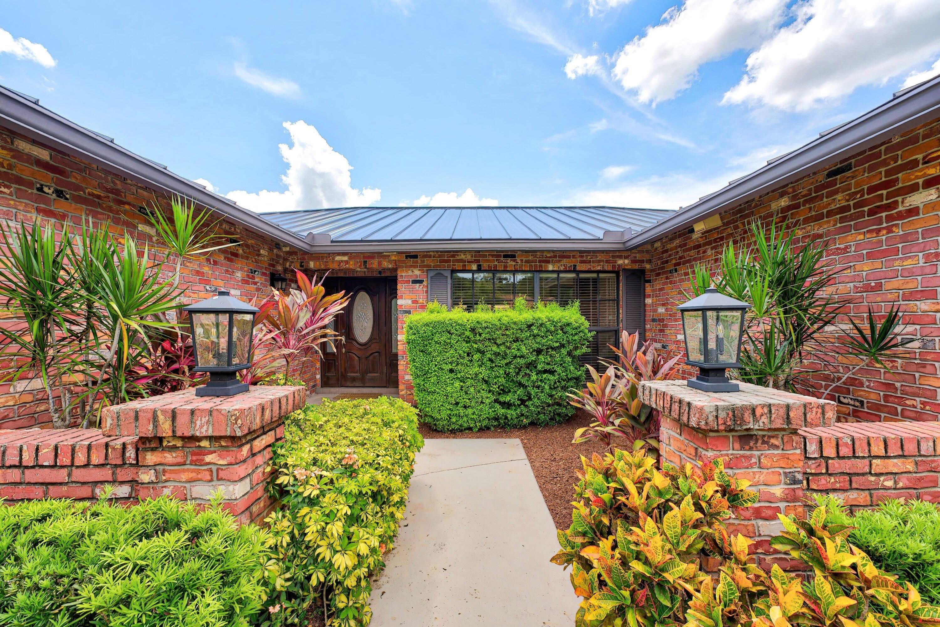 21155 Shady Vista Lane