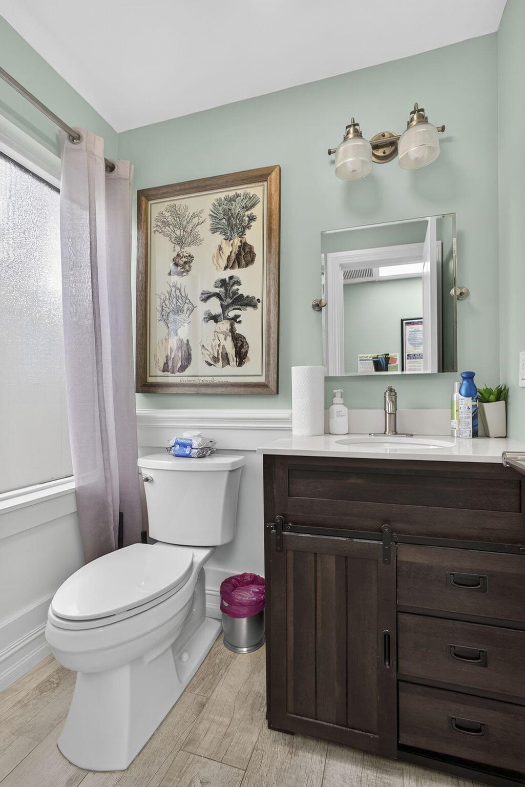 REGIONAL ASSOCIATES CONDO - Commercial Sale