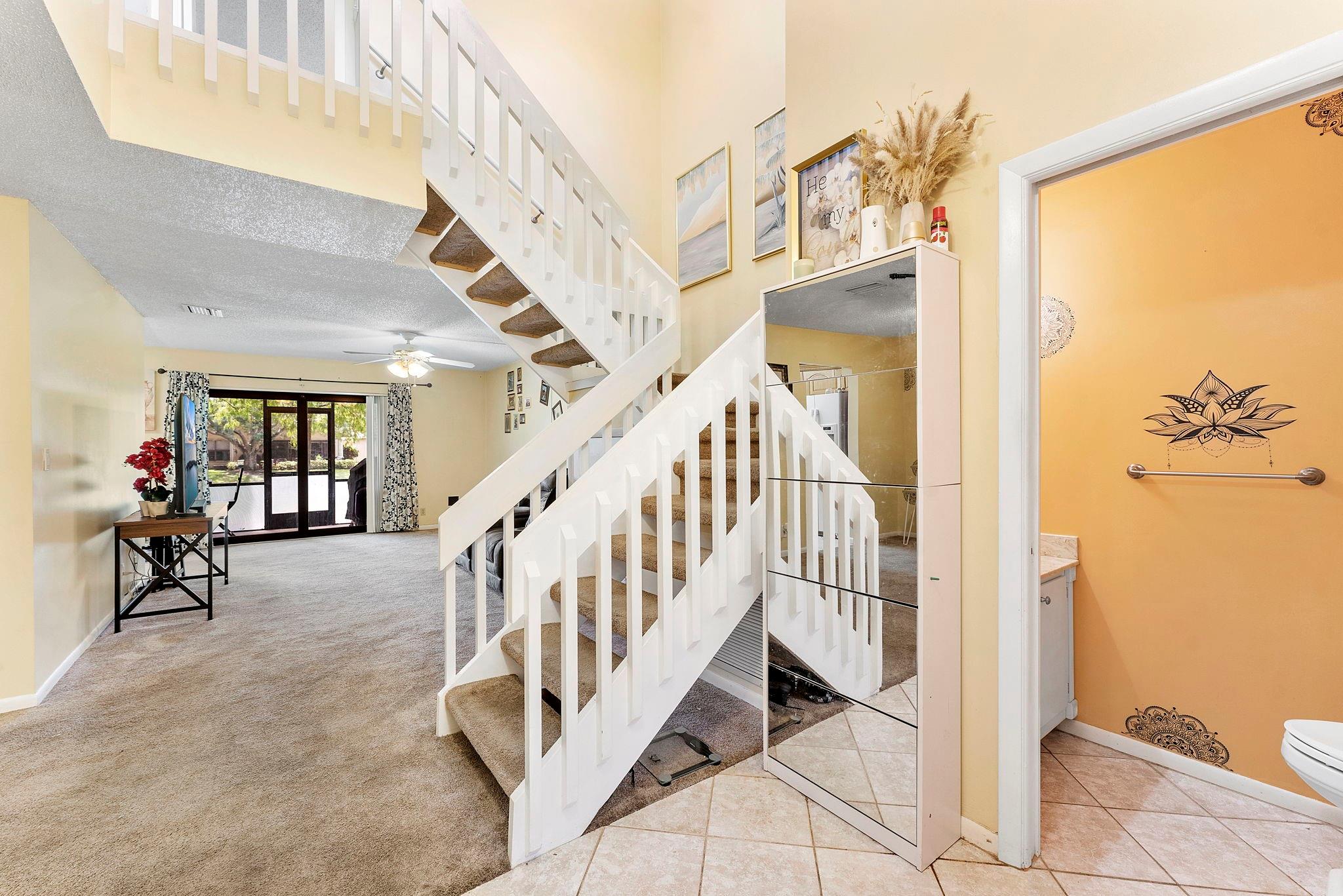 Golden Raintree III - Residential