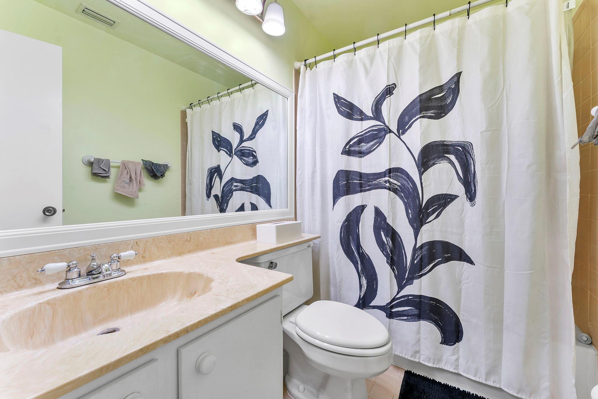 Golden Raintree III - Residential