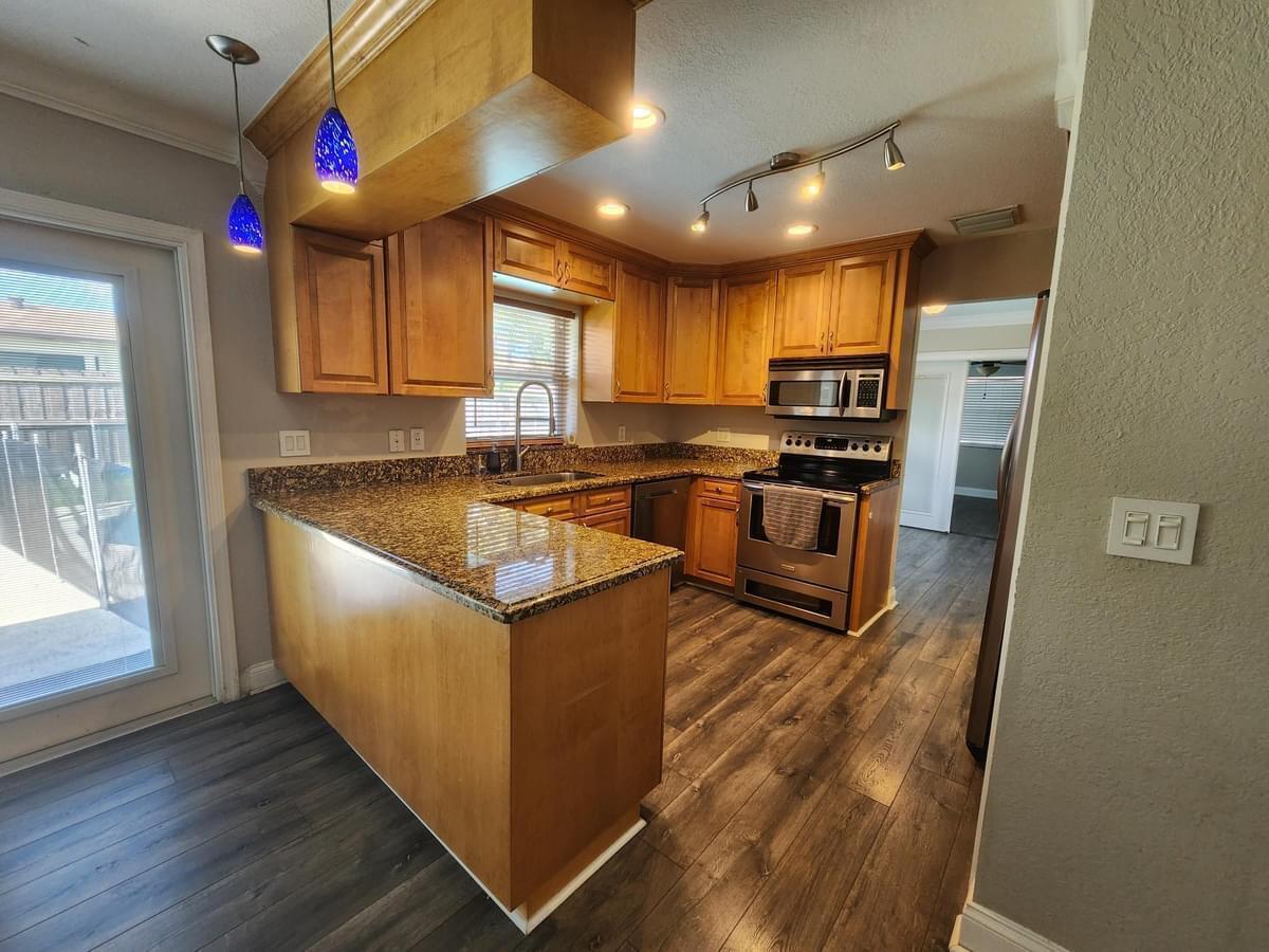 BILTMORE TERRACE - Residential Lease