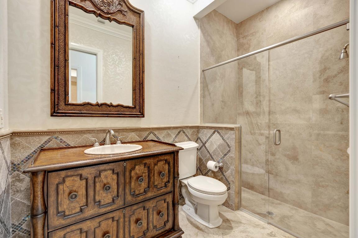 HARBOUR ISLES - Residential