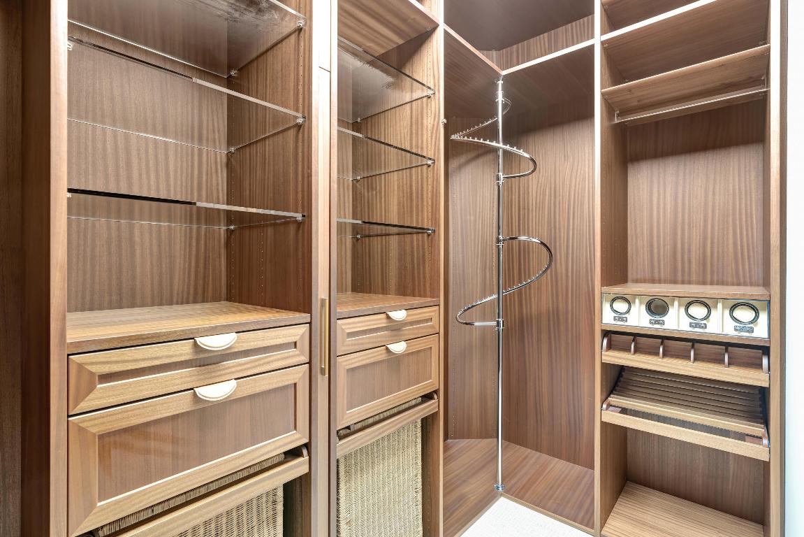 HARBOUR ISLES - Residential