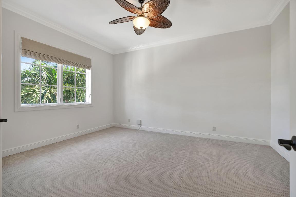 HARBOUR ISLES - Residential