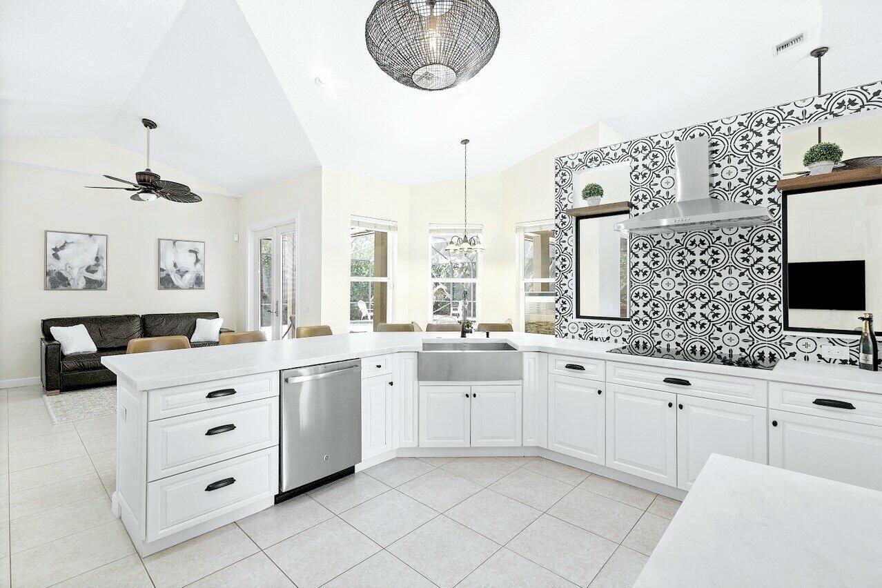2665 Yarmouth Drive