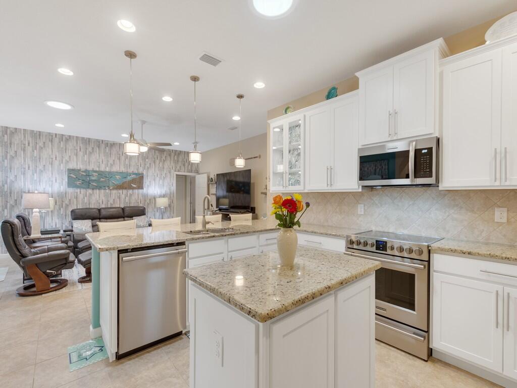 BRAE BURN ESTATES - Residential