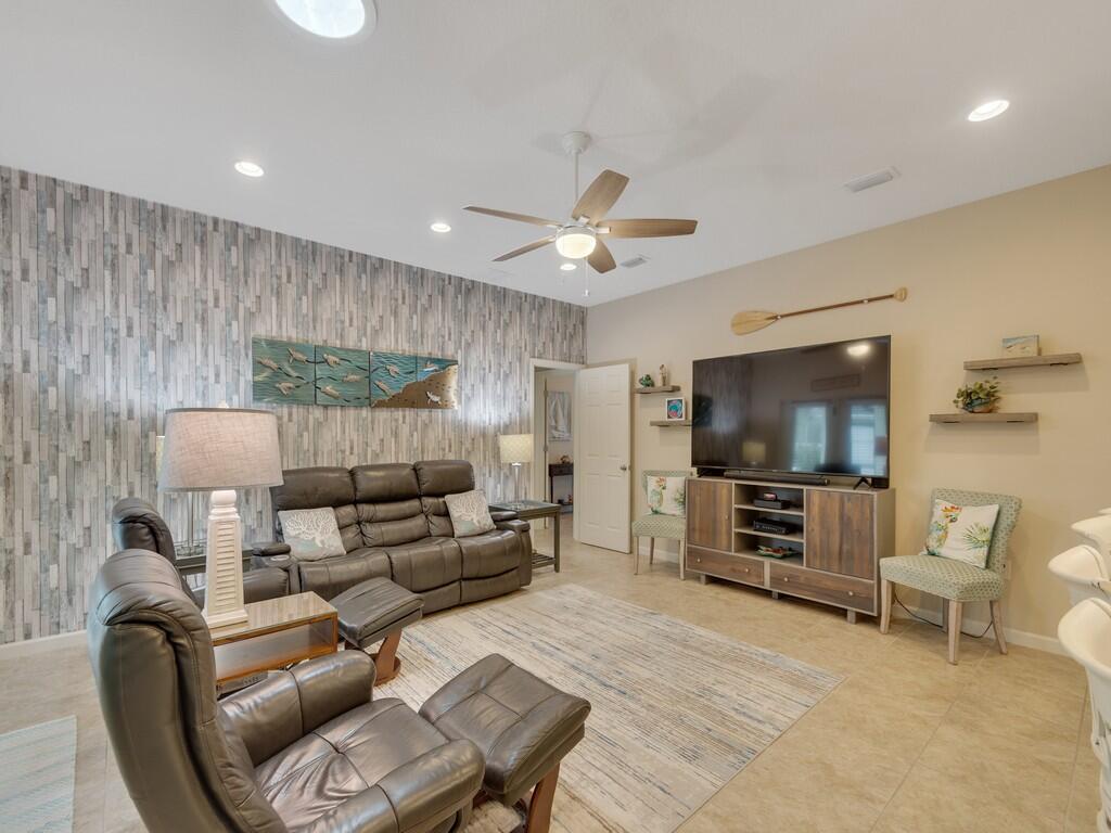 BRAE BURN ESTATES - Residential