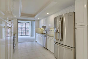 TRAFALGAR OF HIGHLAND BEA - Residential Lease