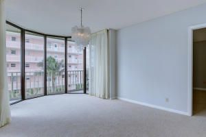 TRAFALGAR OF HIGHLAND BEA - Residential Lease