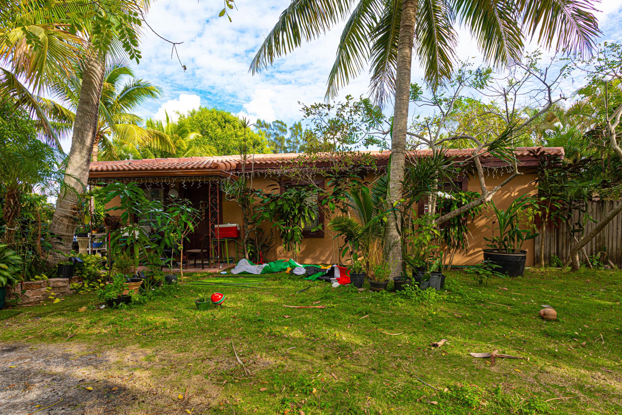 PLUMOSA PARK SEC A, B AND - Residential