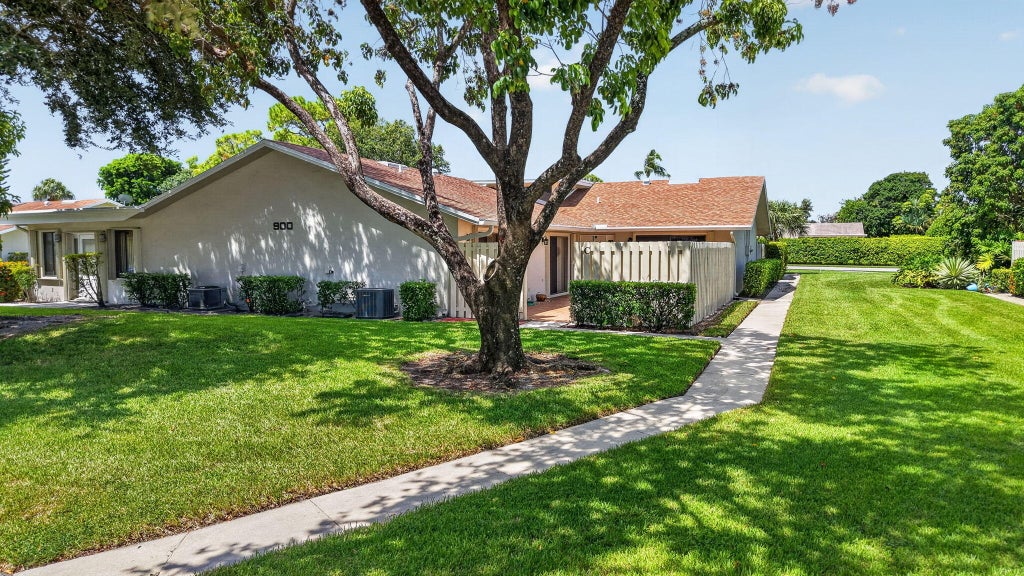Photo of 900 NW 30th Avenue #C, Delray Beach, FL 33445 (MLS # B26069666)