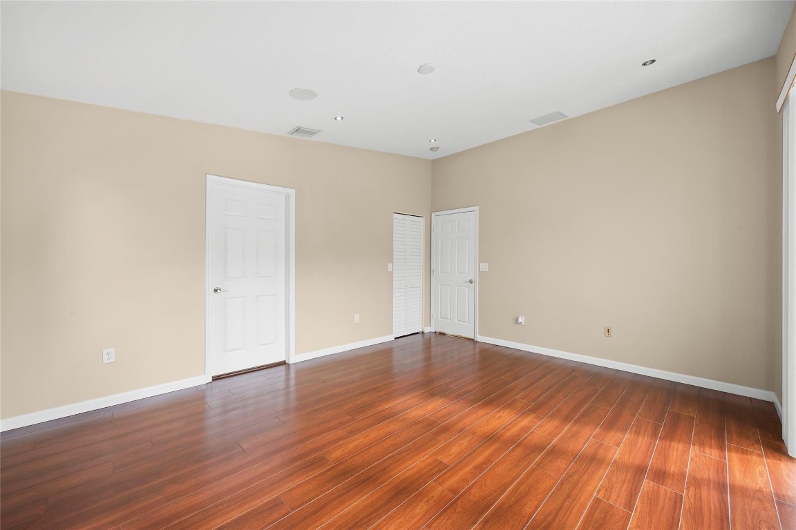 Riviera Isles II 170-53 B - Residential