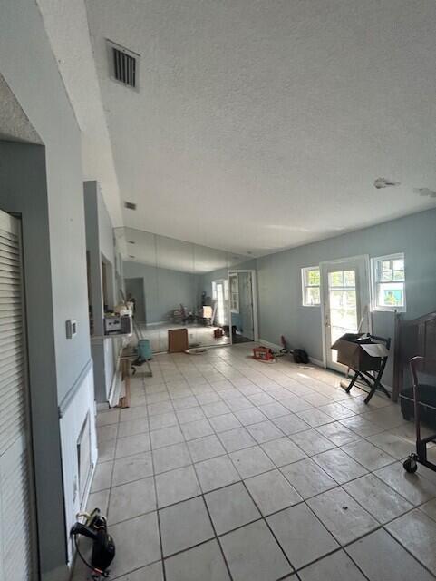 CORONA DEL RIO - Residential