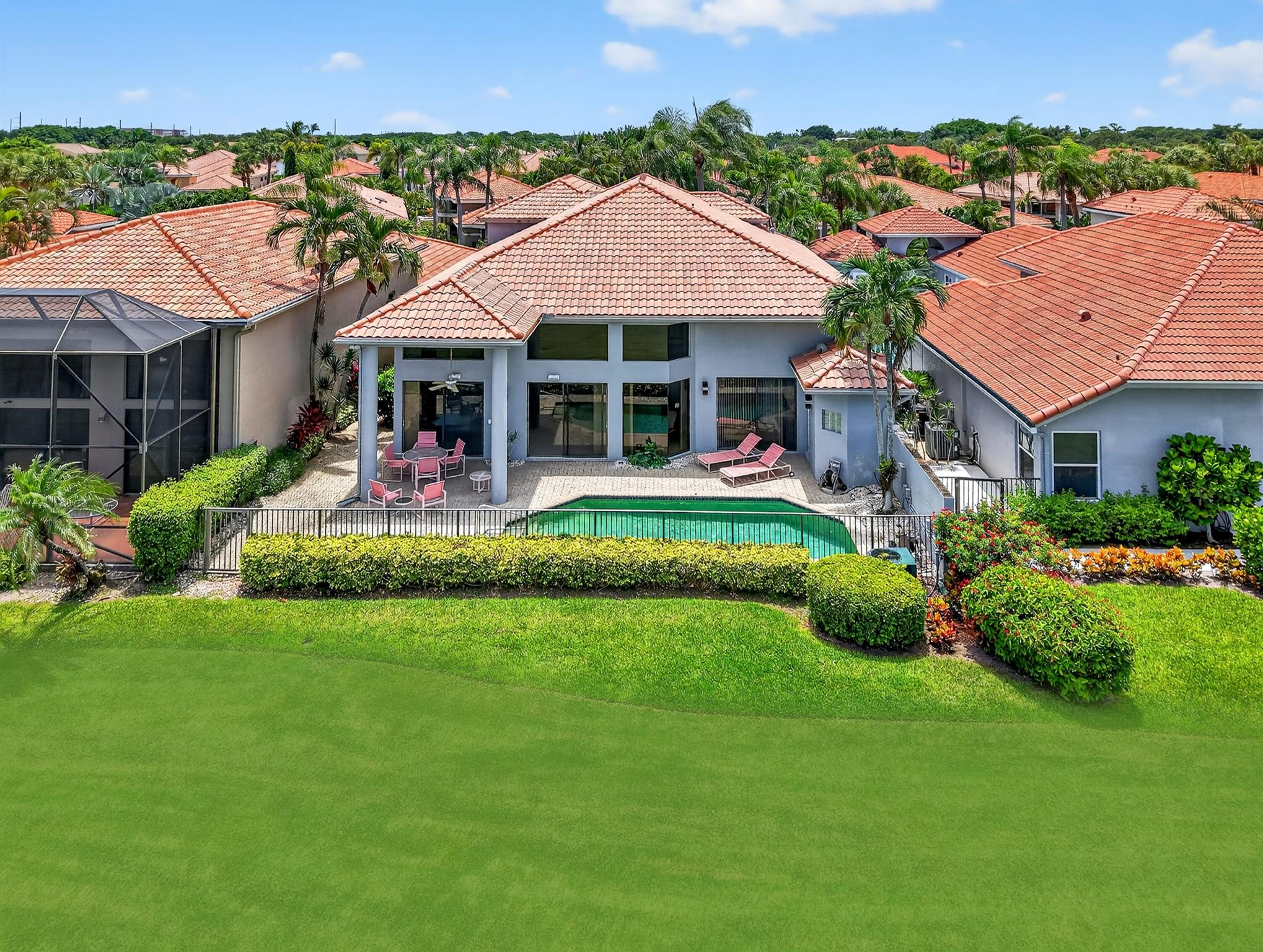5185 Suffolk Drive