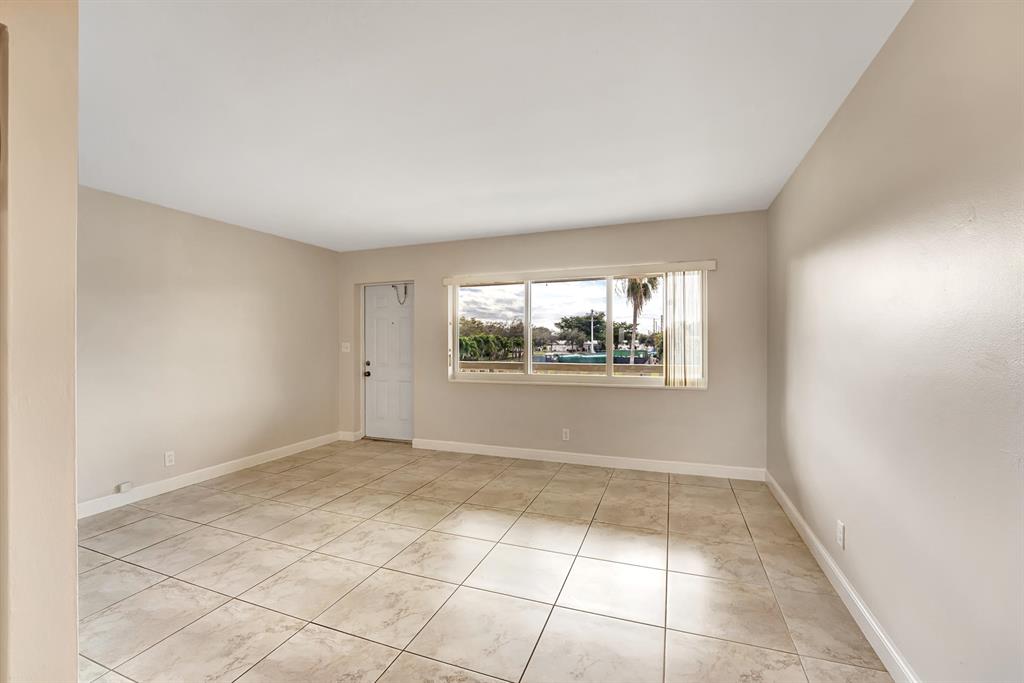 VENETIAN ISLES 2ND SEC - Residential Lease