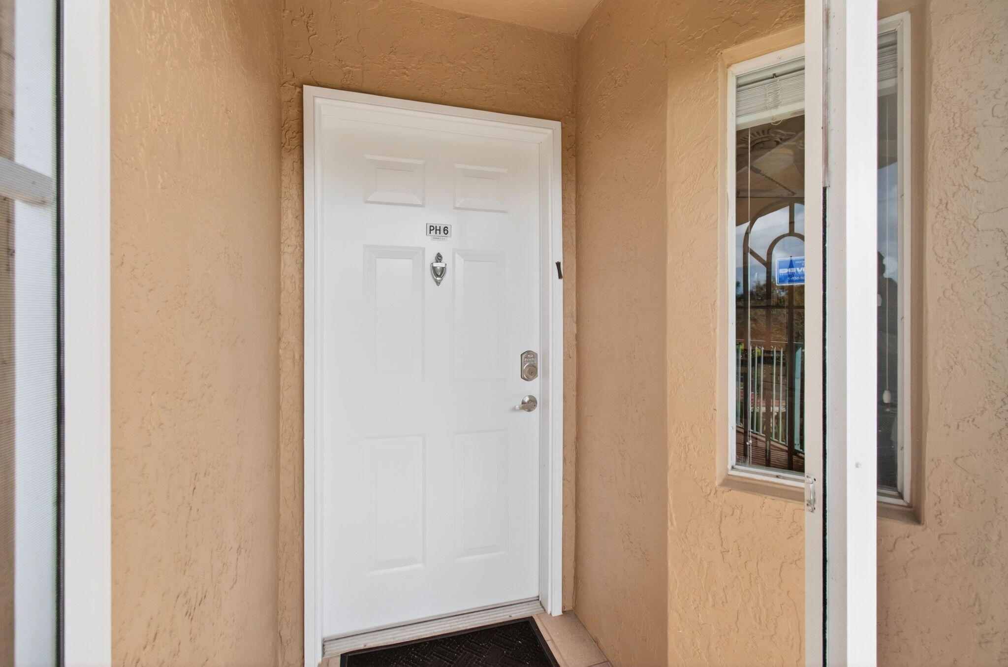 Coral Lakes - Residential